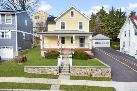 415 Eighth Avenue Pelham NY 10803