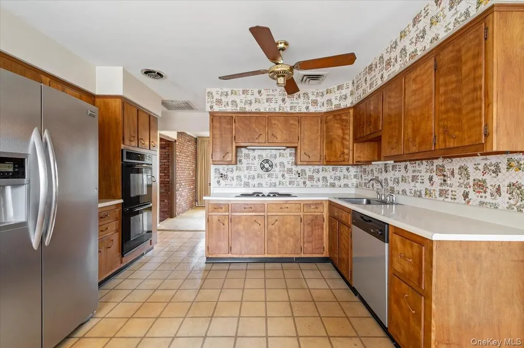 8 Skyline Drive Huntington NY 11743