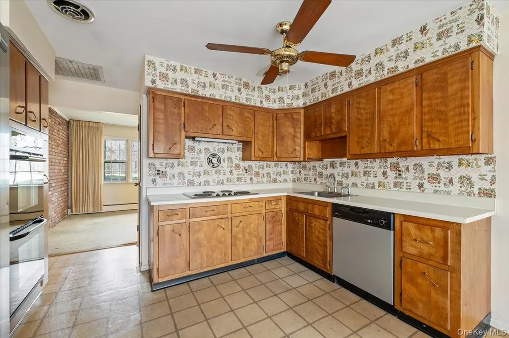8 Skyline Drive Huntington NY 11743