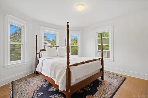 294 Bedford Road Pleasantville NY 10570