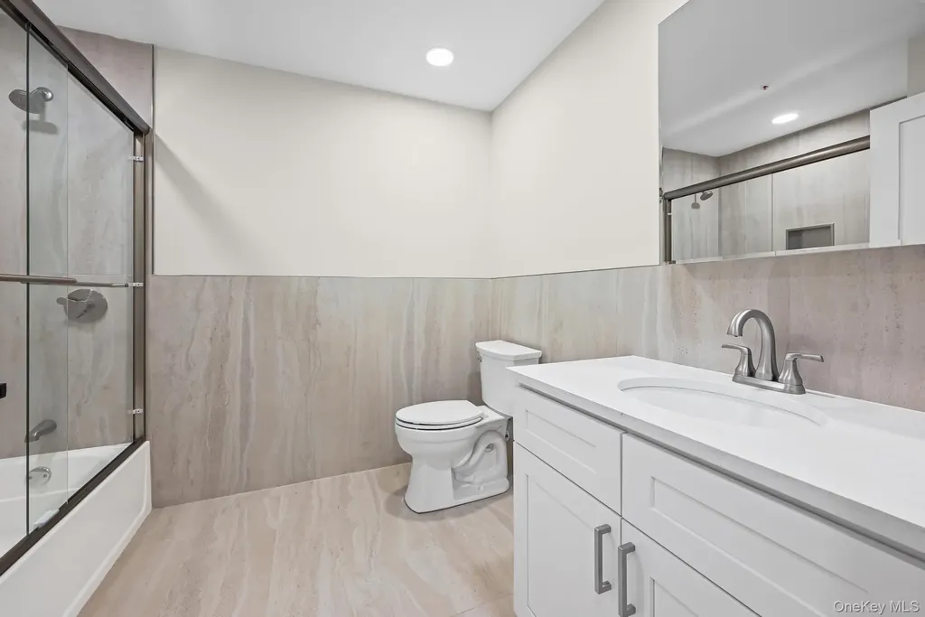 80 Division Patchogue NY 11772