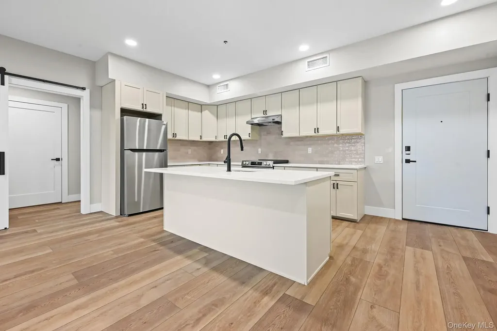 80 Division Patchogue NY 11772