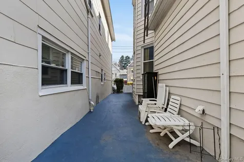 62 Oak Street Mount Vernon NY 10550