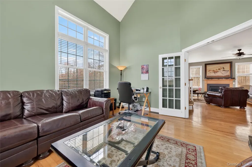 30 Meadowood Lane Wappingers Falls NY 12590