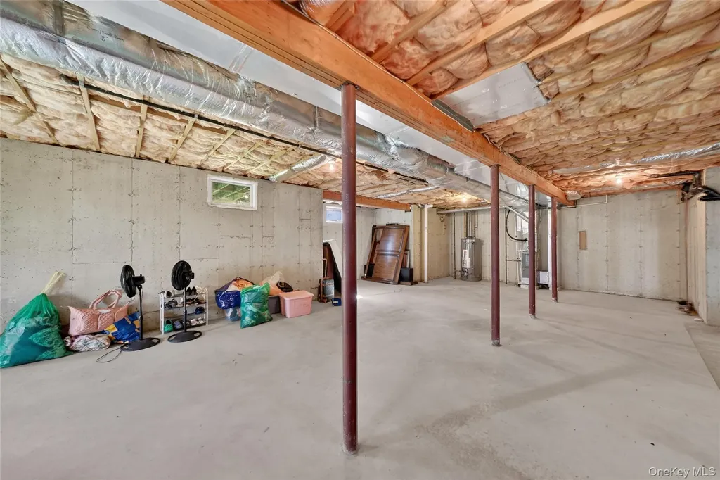 30 Meadowood Lane Wappingers Falls NY 12590