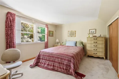23 Abbey Lane Setauket NY 11733