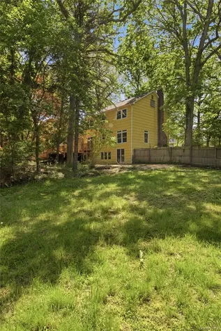 23 Abbey Lane Setauket NY 11733