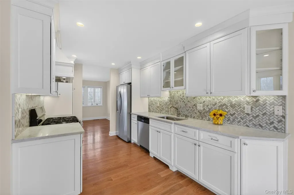 24 Coventry Circle Mahopac NY 10541