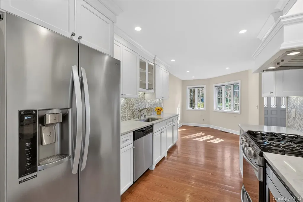 24 Coventry Circle Mahopac NY 10541
