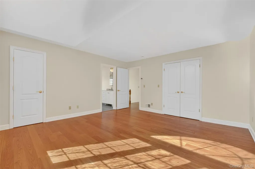 24 Coventry Circle Mahopac NY 10541