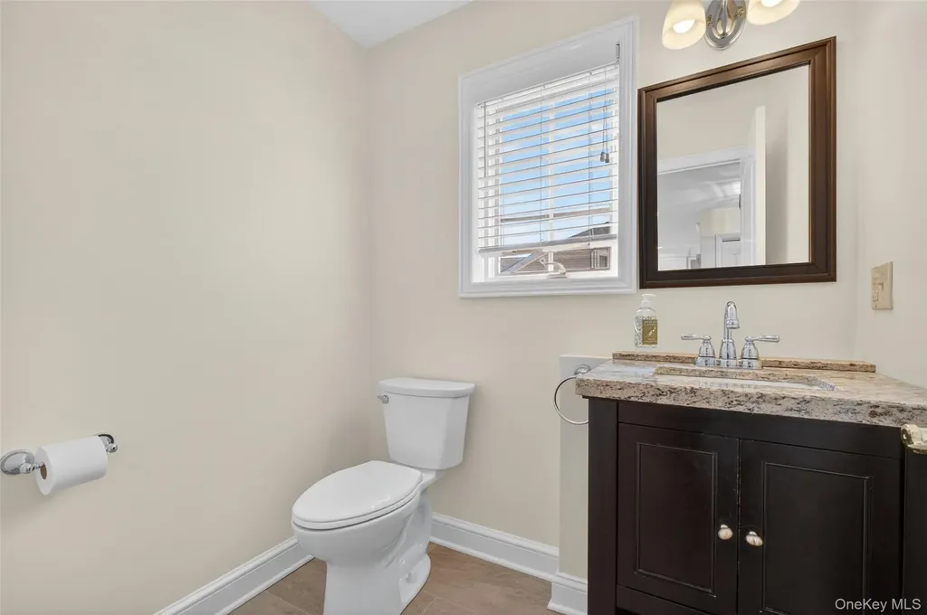 24 Coventry Circle Mahopac NY 10541