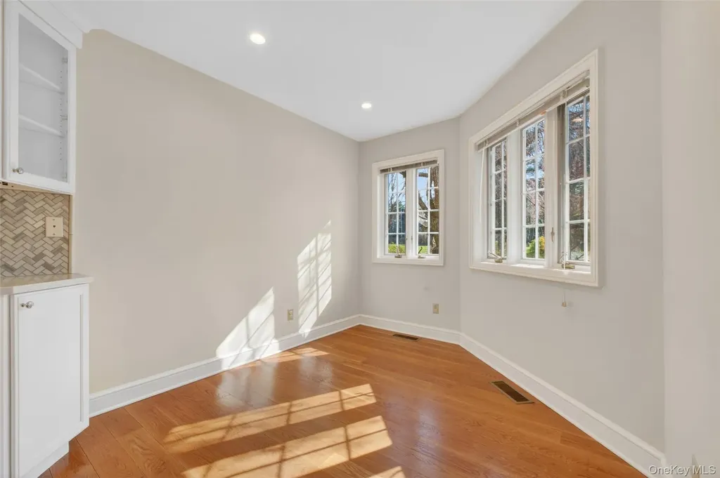 24 Coventry Circle Mahopac NY 10541