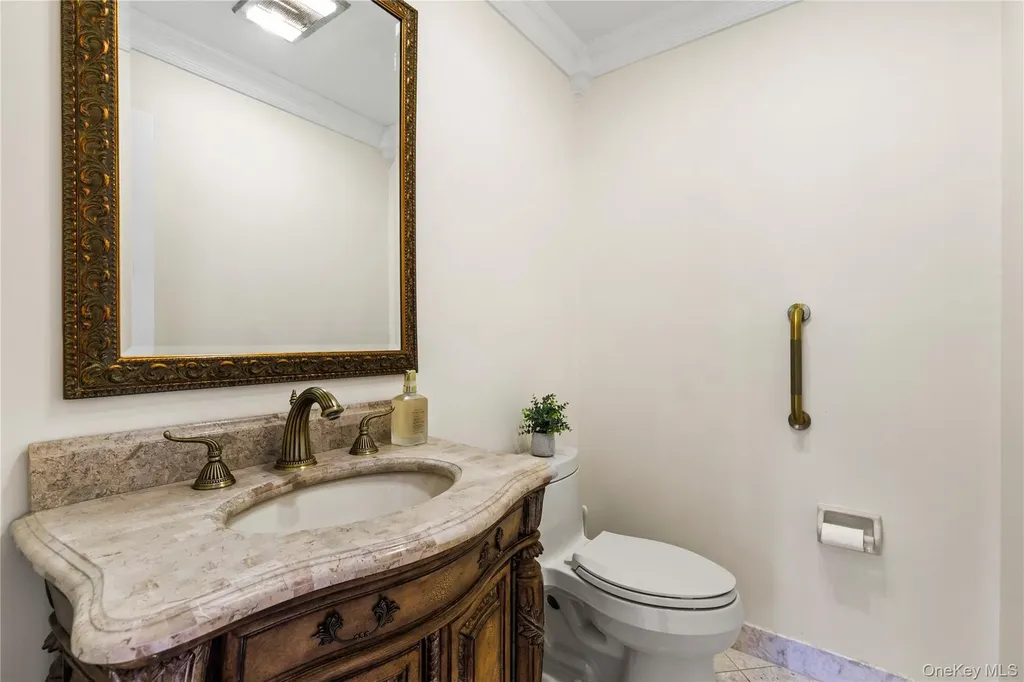 14 Loewen Court Rye NY 10580