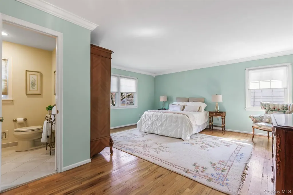 14 Loewen Court Rye NY 10580