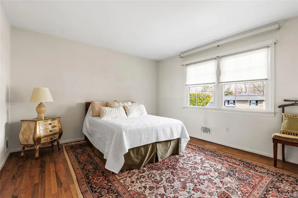 14 Loewen Court Rye NY 10580