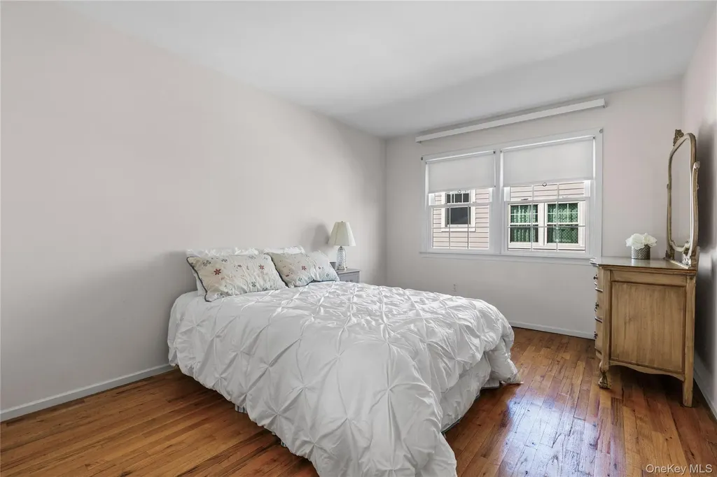 14 Loewen Court Rye NY 10580
