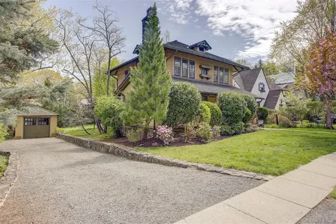 78 Hickory Grove Drive W Larchmont NY 10538