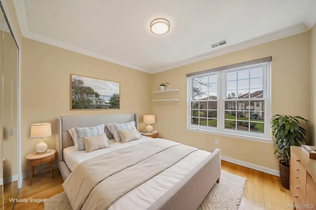 12 Greenmeadow Drive Babylon NY 11702