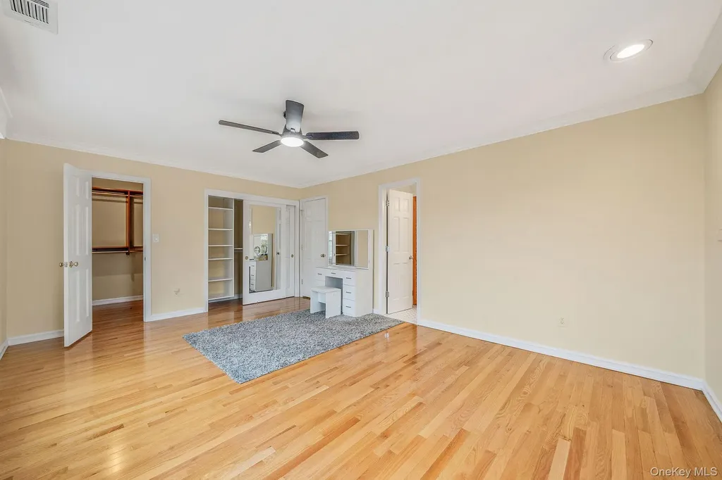 12 Greenmeadow Drive Babylon NY 11702