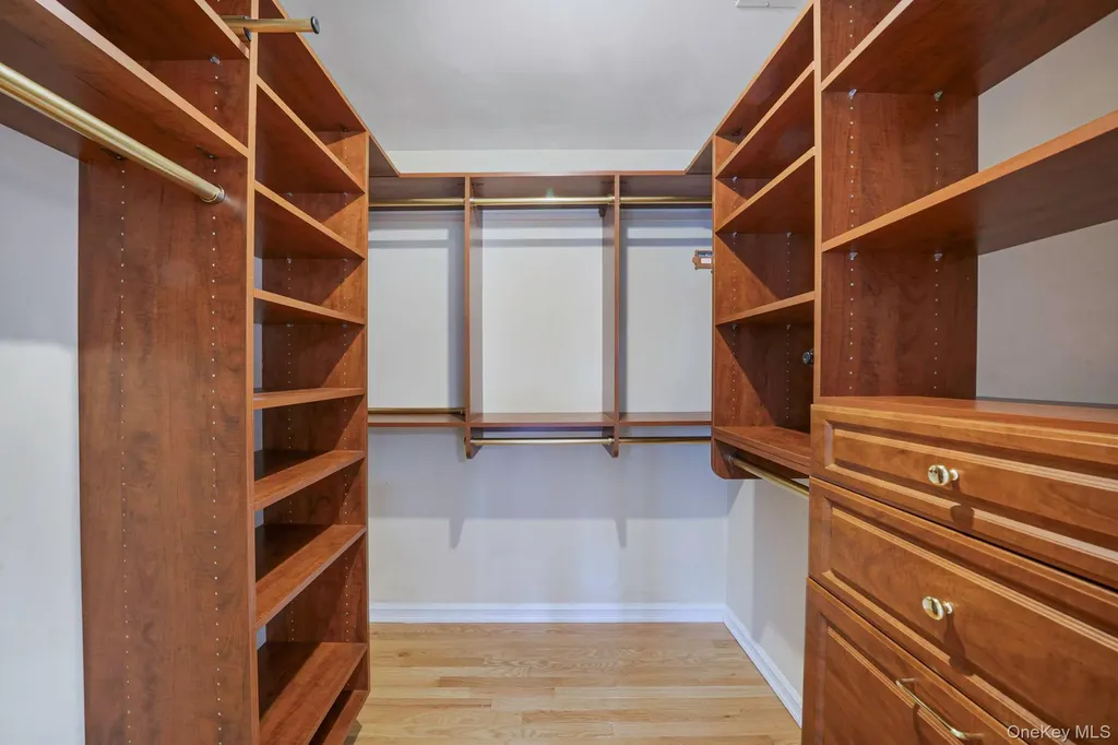 12 Greenmeadow Drive Babylon NY 11702