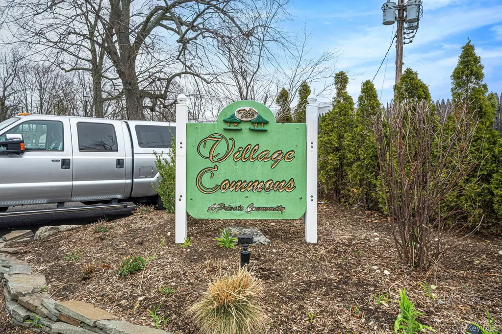 12 Greenmeadow Drive Babylon NY 11702