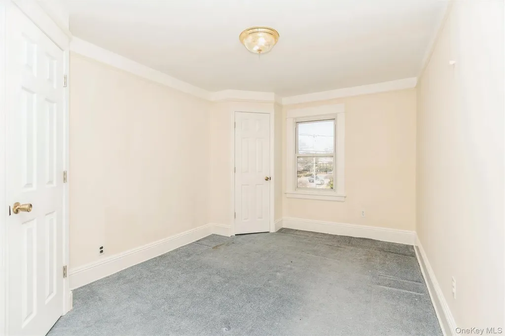 108 Hempstead Avenue Lynbrook NY 11563