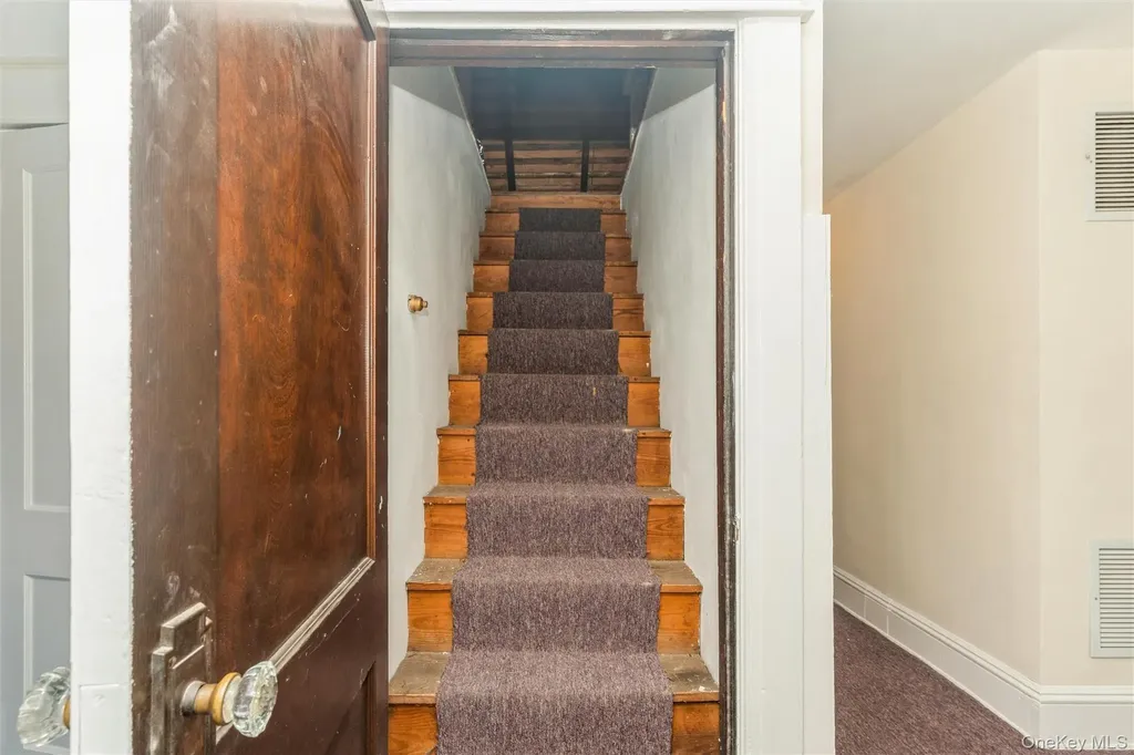 108 Hempstead Avenue Lynbrook NY 11563