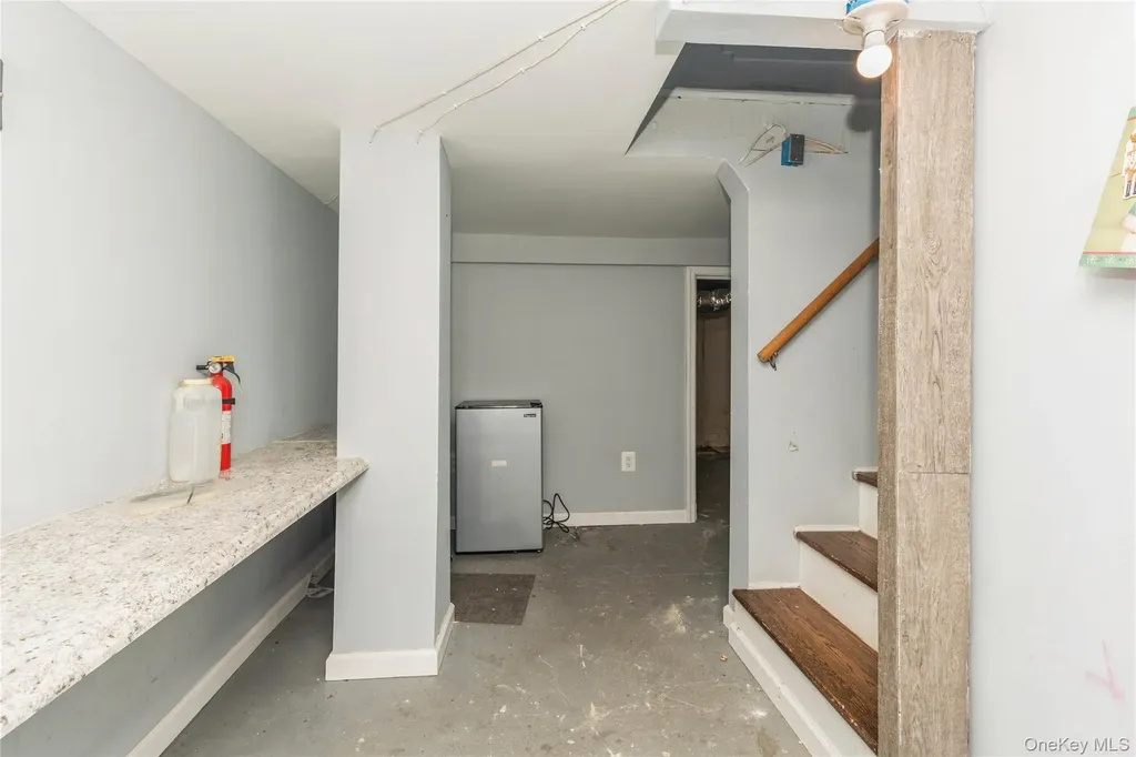 108 Hempstead Avenue Lynbrook NY 11563