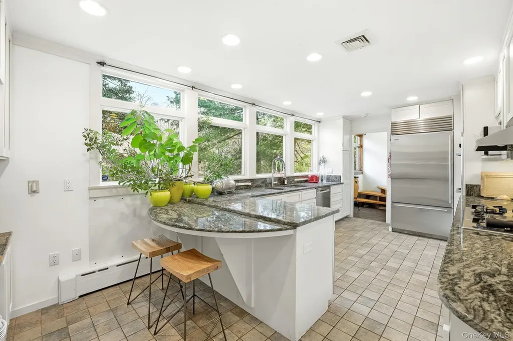 198 Judson Avenue Dobbs Ferry NY 10522