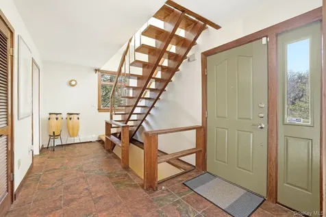 198 Judson Avenue Dobbs Ferry NY 10522