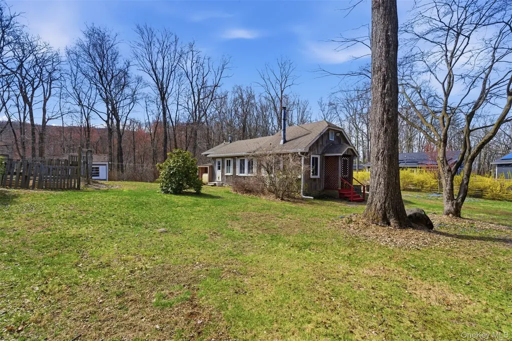 35 Highland Road Mahopac NY 10541