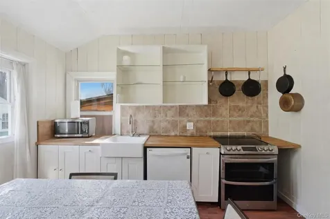 35 Highland Road Mahopac NY 10541