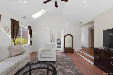 35 Highland Road Mahopac NY 10541