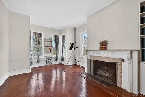 12 Perry Creek Road Washingtonville NY 10992