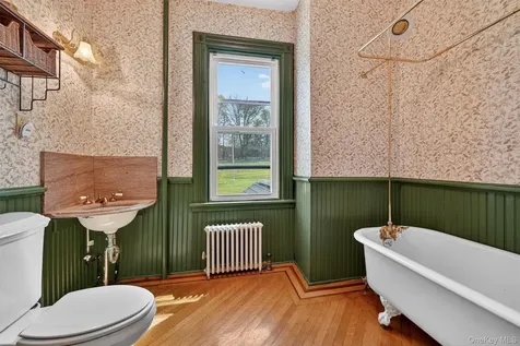 12 Perry Creek Road Washingtonville NY 10992