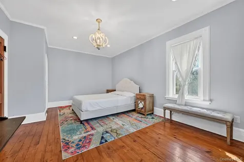 12 Perry Creek Road Washingtonville NY 10992