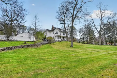 12 Perry Creek Road Washingtonville NY 10992