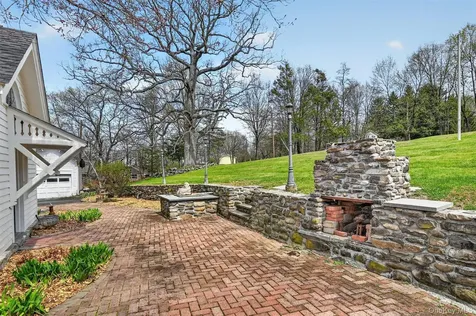 12 Perry Creek Road Washingtonville NY 10992