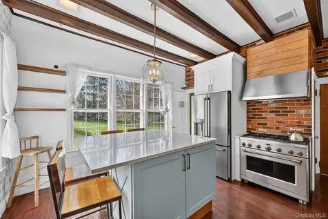 12 Perry Creek Road Washingtonville NY 10992