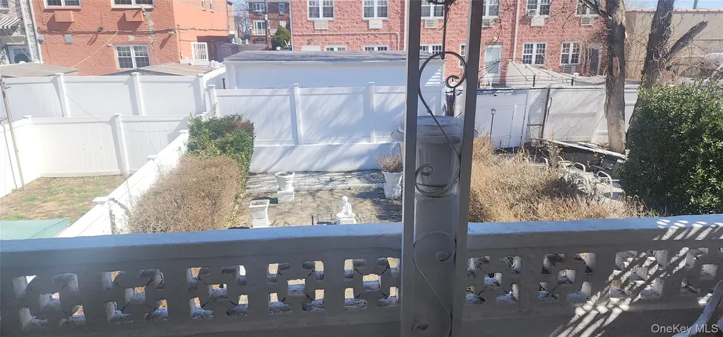 408 Howe Avenue Bronx NY 10473