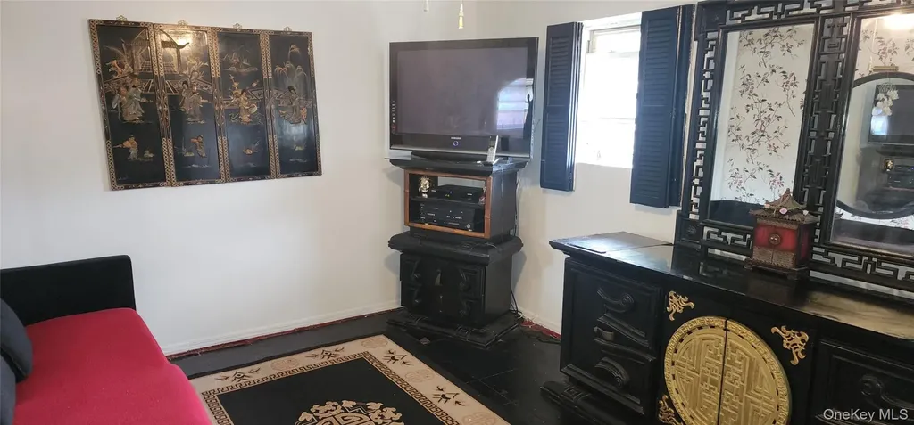 408 Howe Avenue Bronx NY 10473