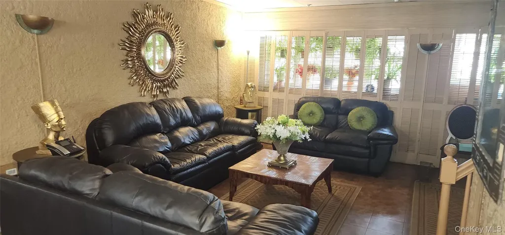 408 Howe Avenue Bronx NY 10473