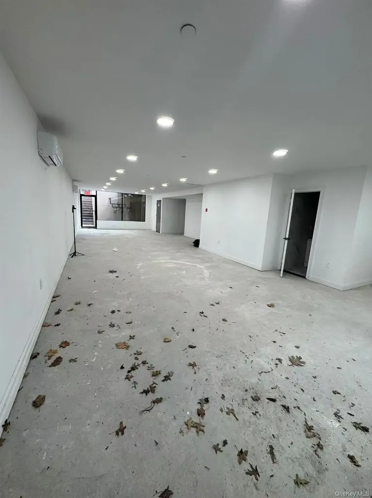 4308 162st Flushing NY 11358