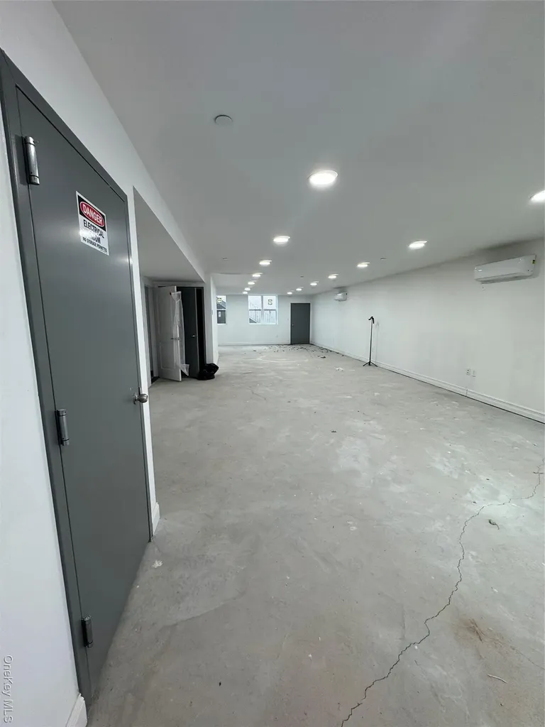 4308 162st Flushing NY 11358