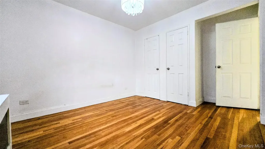 137-05 Franklin Avenue Flushing NY 11355