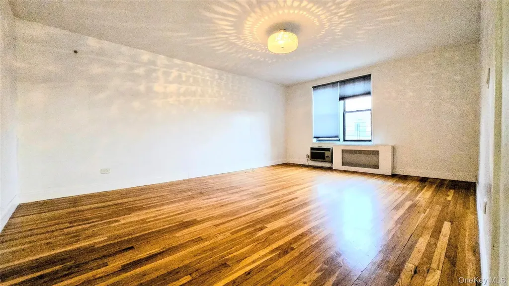 137-05 Franklin Avenue Flushing NY 11355