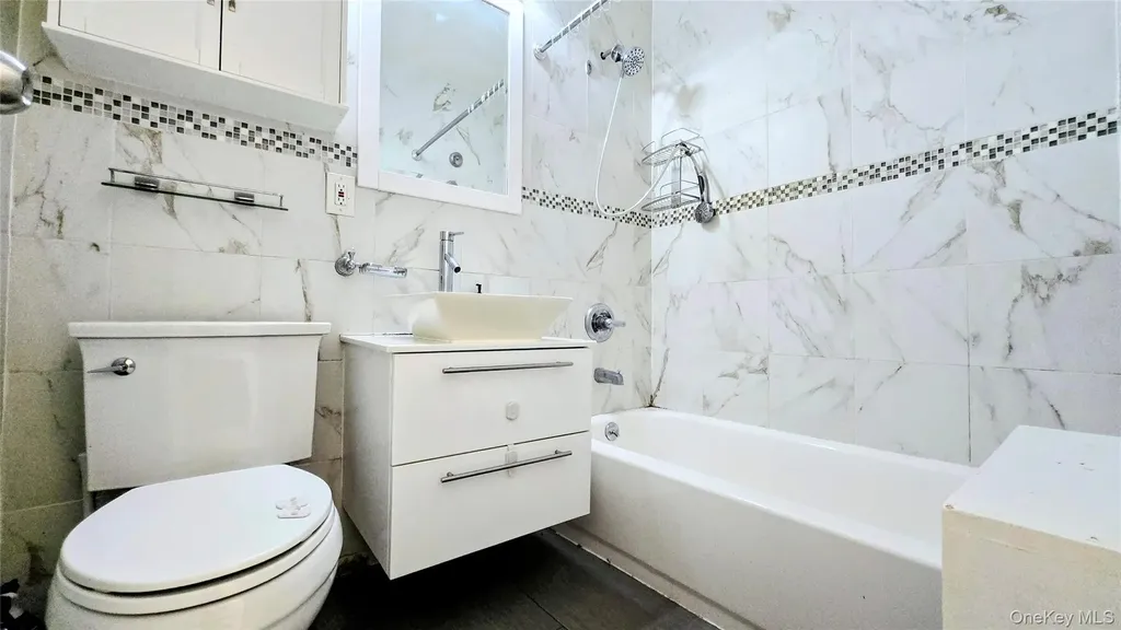 137-05 Franklin Avenue Flushing NY 11355