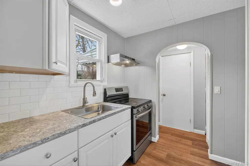 222 Bleakley Avenue Buchanan NY 10511