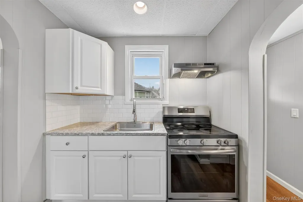 222 Bleakley Avenue Buchanan NY 10511