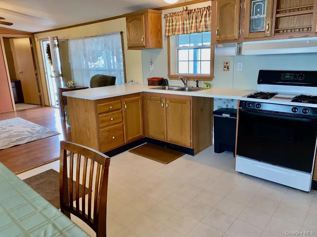 31 N Mountainview Mhp Stony Point NY 10980